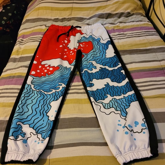 unbranded Pants - Great Wave Joggers, VGUC, Size XL